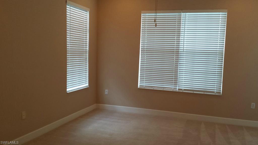 EMERSON SQUARE - Residential