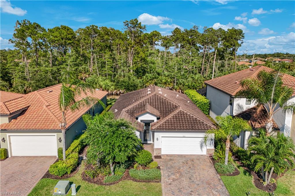 RAFFIA PRESERVE - Residential