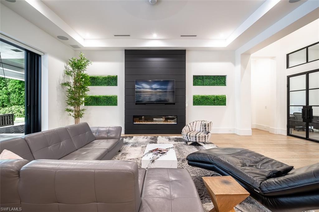 PINE RIDGE ESTATES - Residential