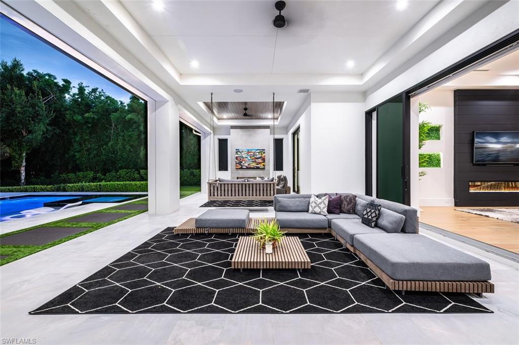 PINE RIDGE ESTATES - Residential