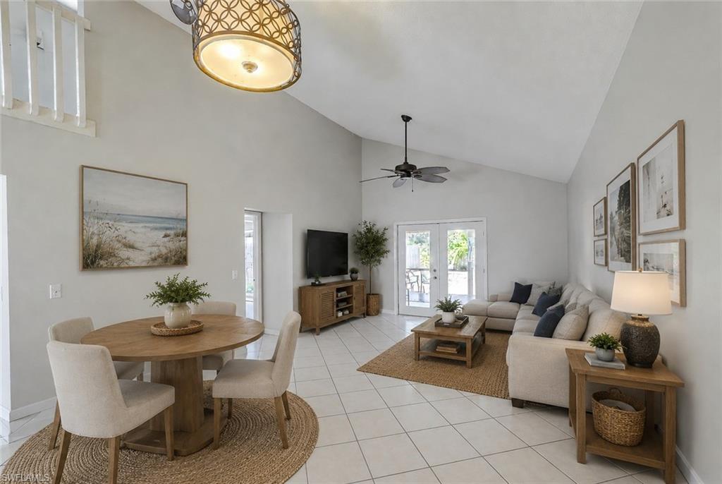 SAN CARLOS PARK - Residential