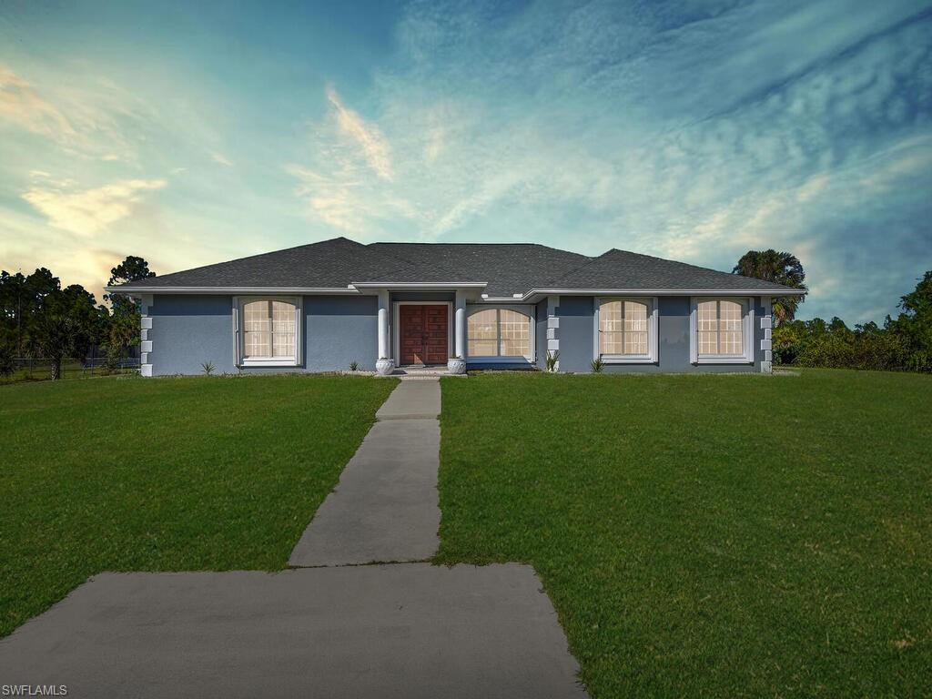 GOLDEN GATE ESTATES - Residential