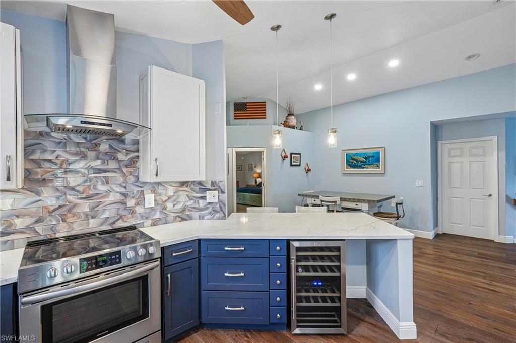 FIELDSTONE VILLAGE - Residential