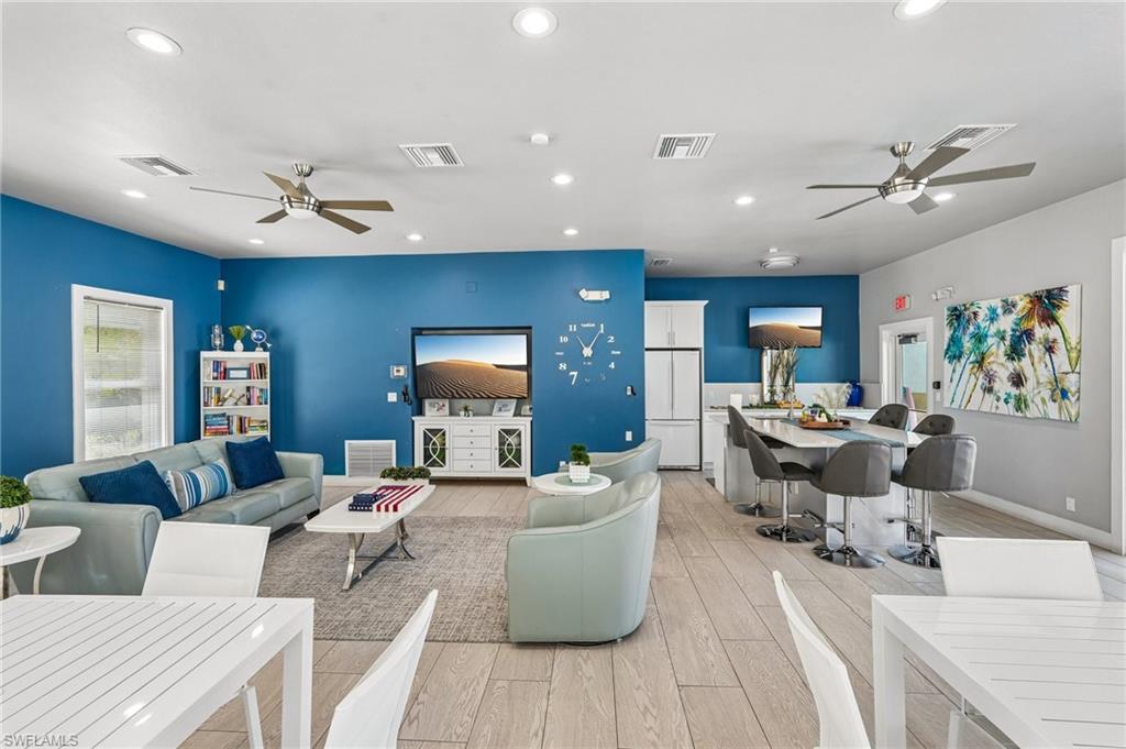 FIELDSTONE VILLAGE - Residential