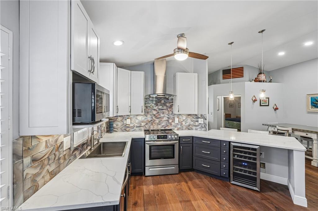 FIELDSTONE VILLAGE - Residential