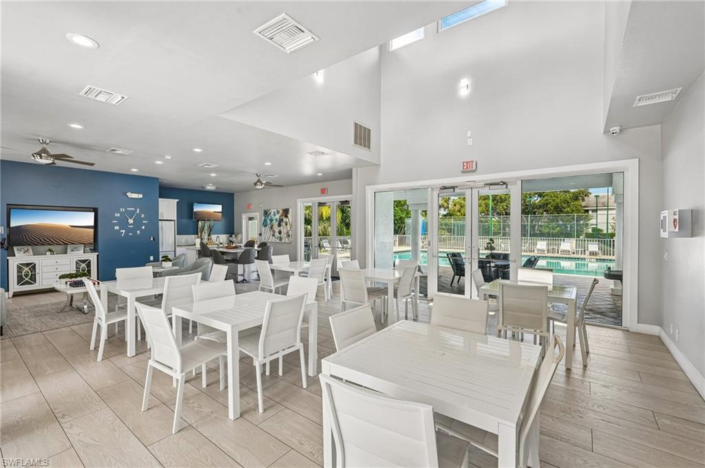 FIELDSTONE VILLAGE - Residential