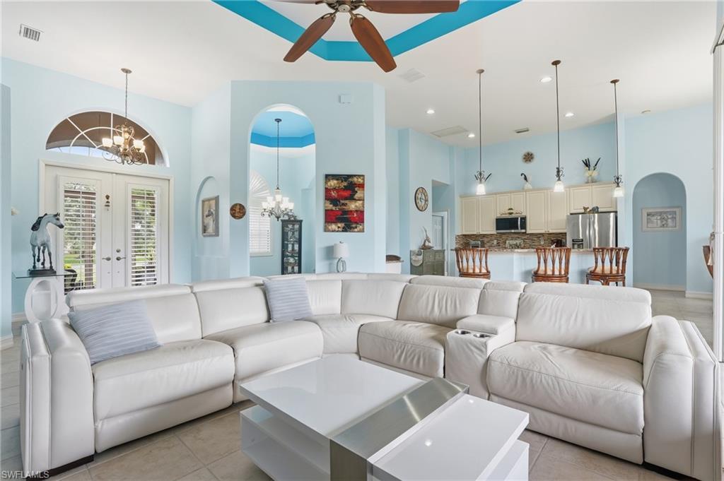 ROYAL PALM GOLF ESTATES - Residential