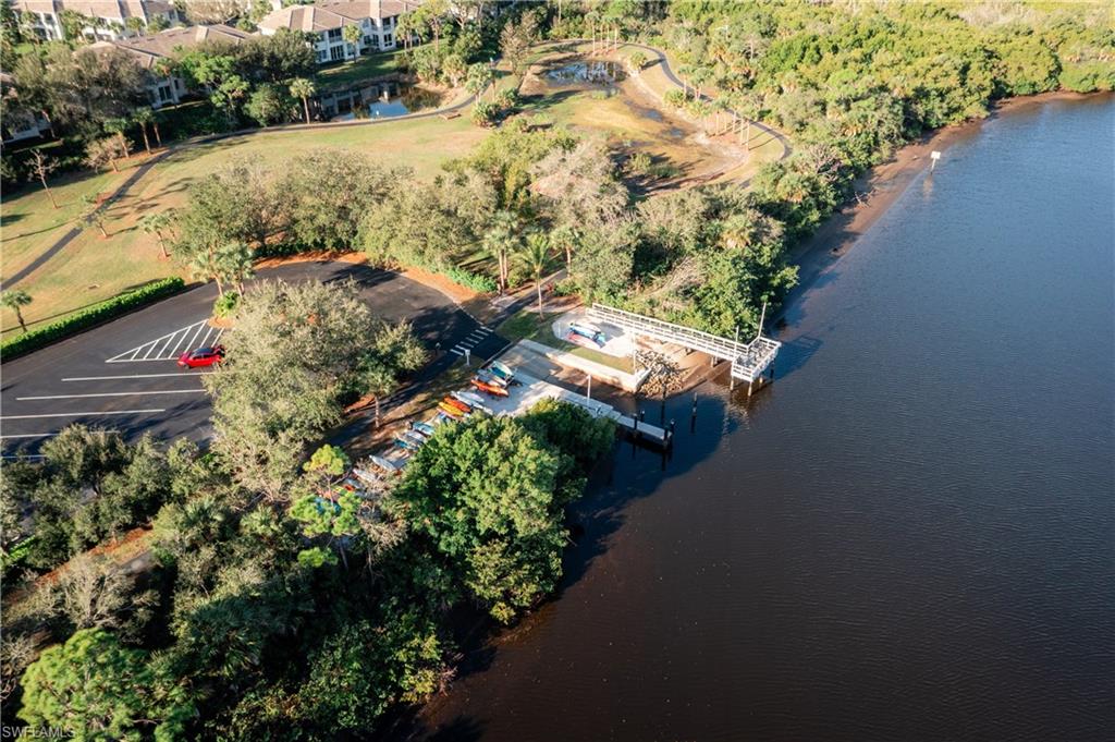 RIVERBROOKE - Residential