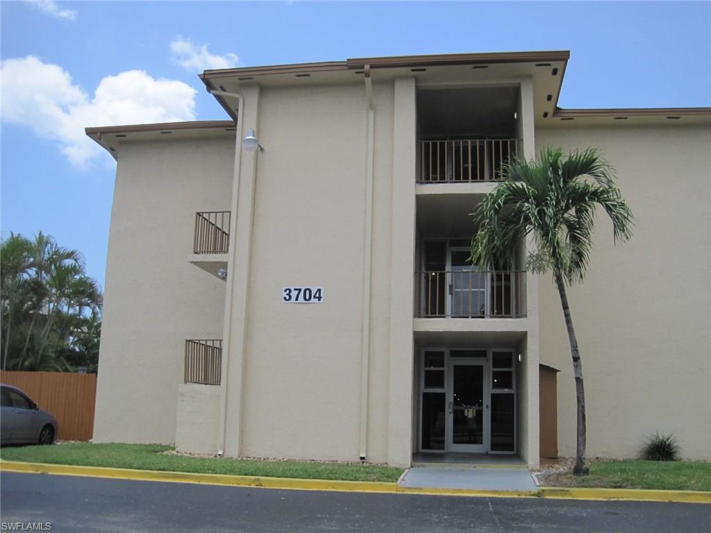 WINDSOR WEST - Residential