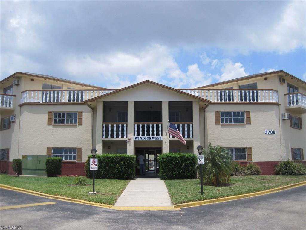 WINDSOR WEST - Residential
