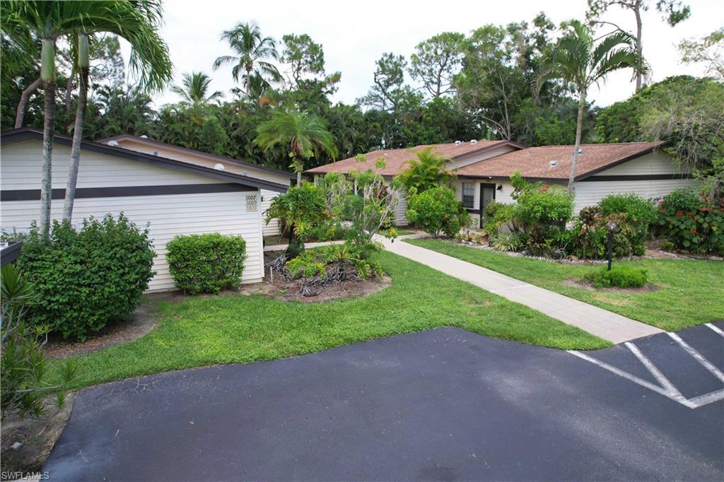 BOCA CIEGA VILLAGE - Residential