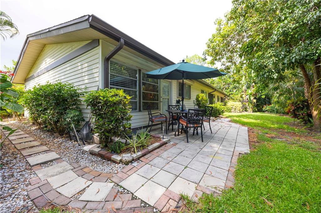 BOCA CIEGA VILLAGE - Residential