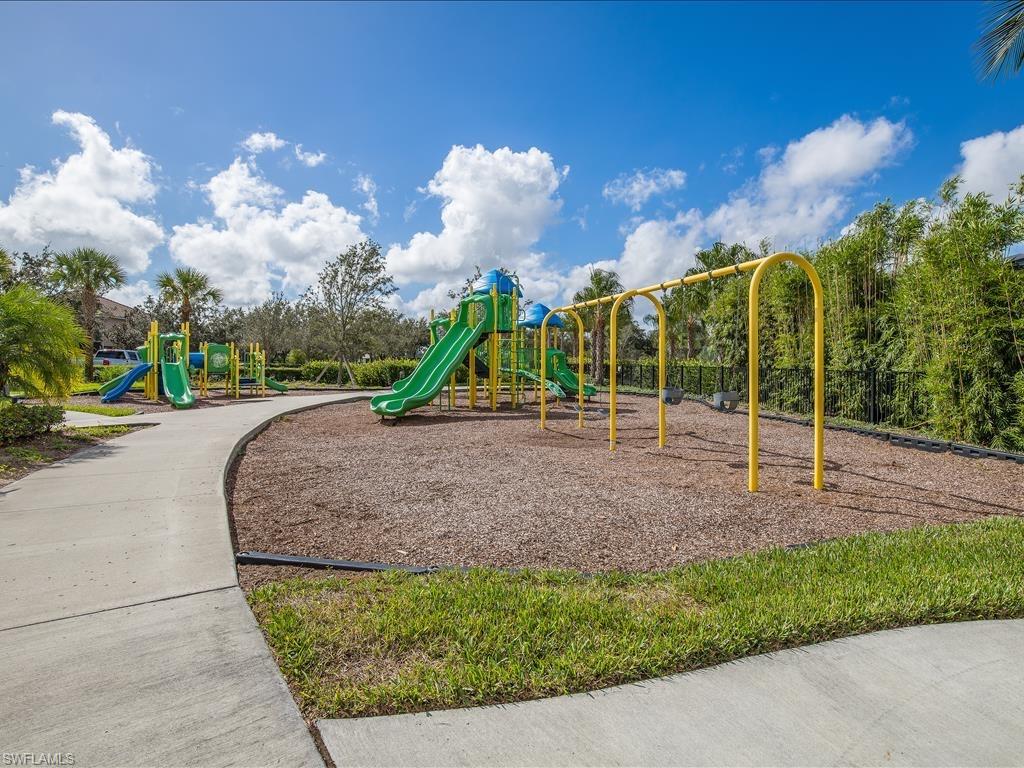 THE GROVES AT ORANGE BLOSSOM RANCH - Residential Lease