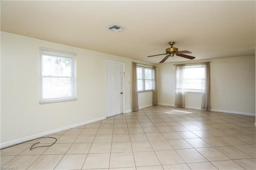 TRAIL ACRES - Residential Lease