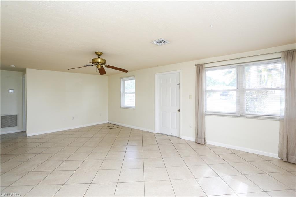 TRAIL ACRES - Residential Lease