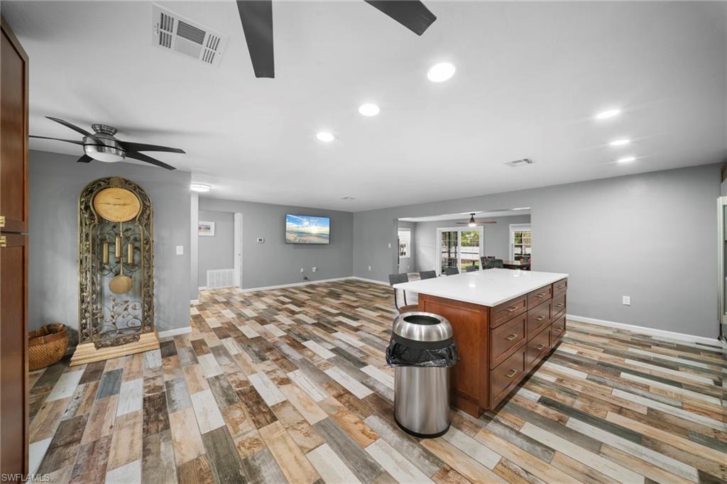 TANGLEWOOD - Residential