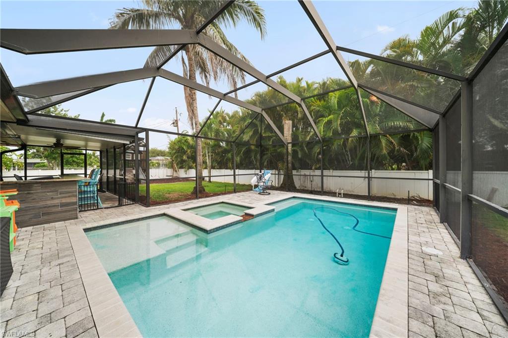 TANGLEWOOD - Residential
