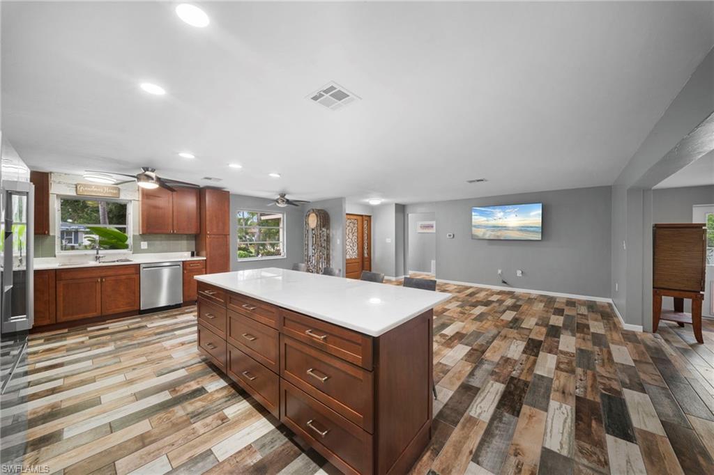 TANGLEWOOD - Residential
