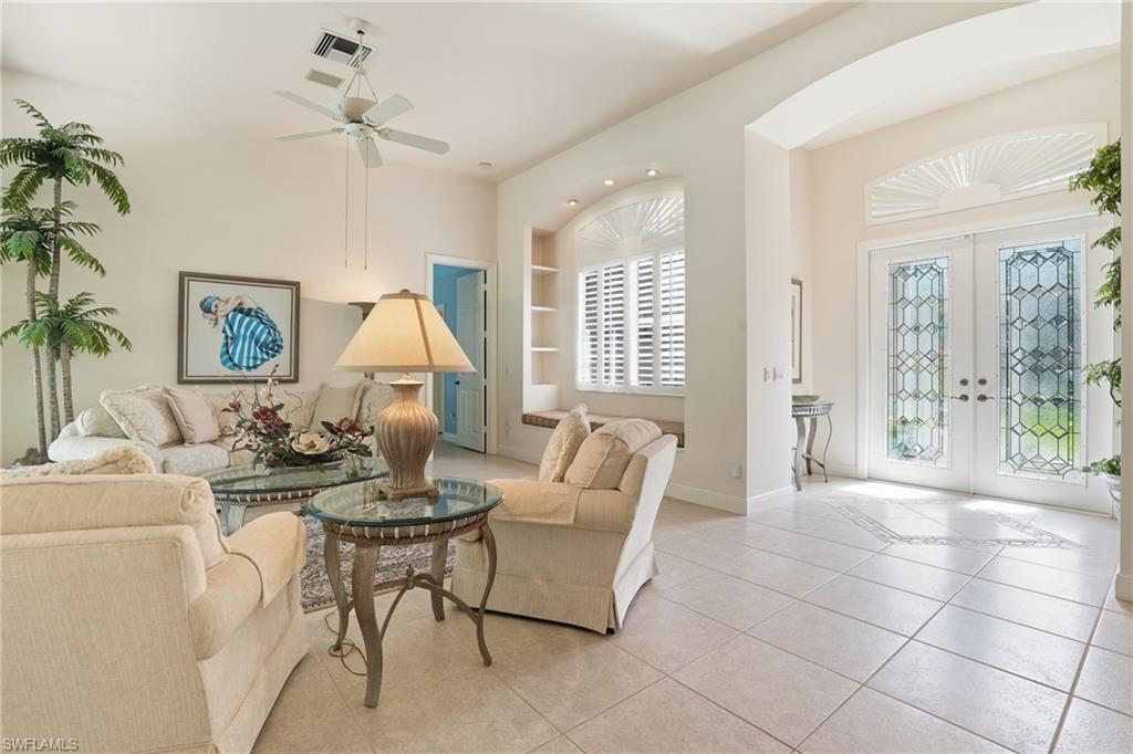 COLLIER WOODS - Residential