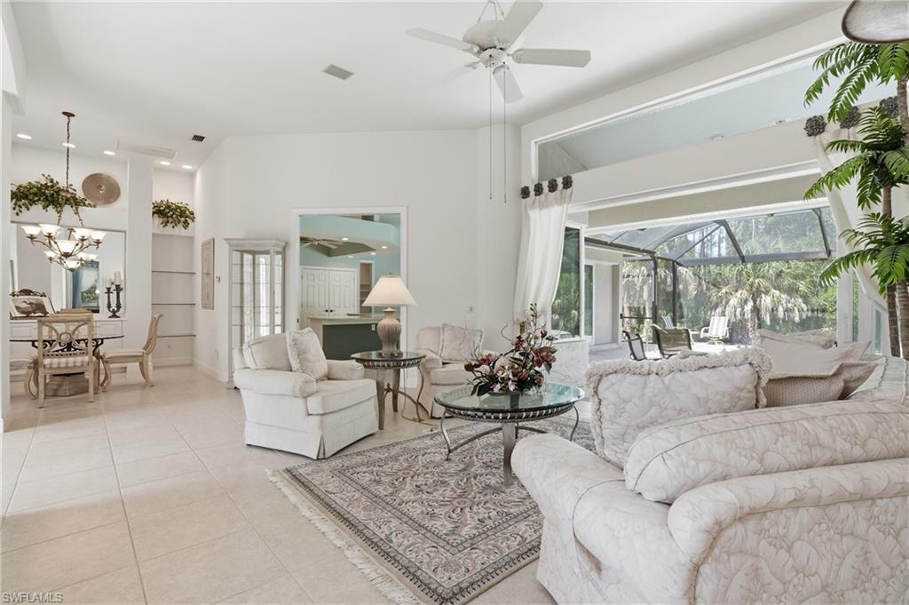 COLLIER WOODS - Residential