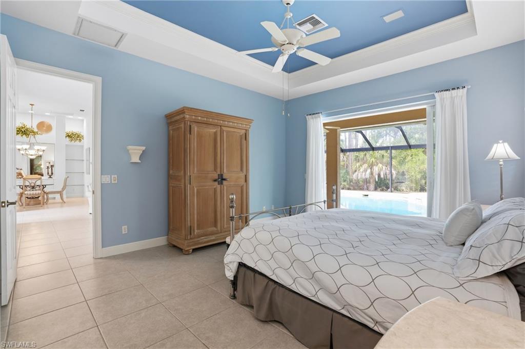 COLLIER WOODS - Residential