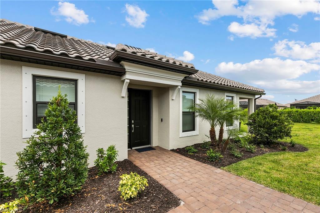 ESPLANADE BY THE ISLANDS - Residential Lease