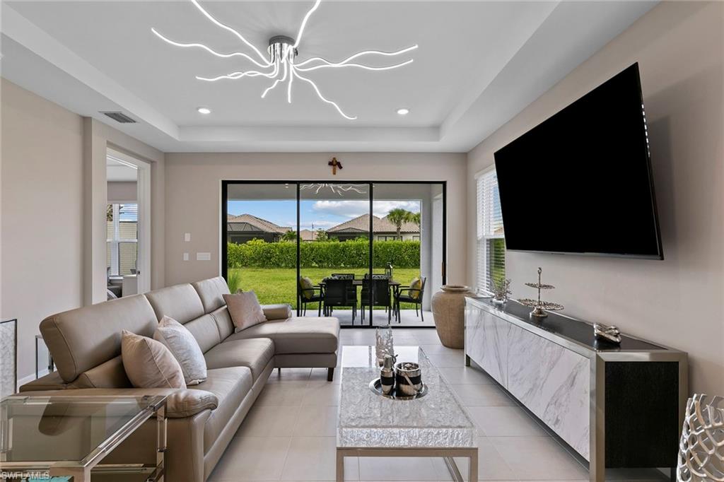 ESPLANADE BY THE ISLANDS - Residential Lease