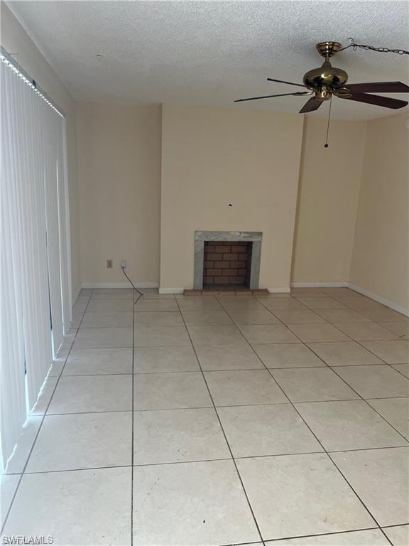 PARKWOODS TOWNHOUSE COMMUNITY - Residential