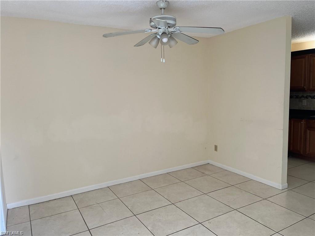 PARKWOODS TOWNHOUSE COMMUNITY - Residential