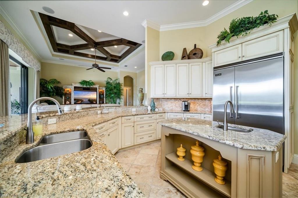 QUAIL WEST - Residential