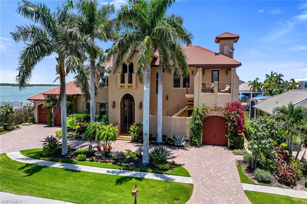 MARCO ISLAND - Residential