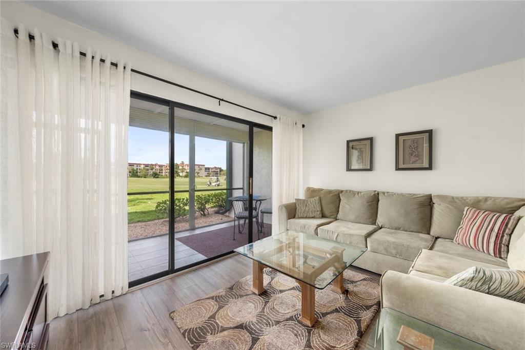 SEVEN LAKES - Residential