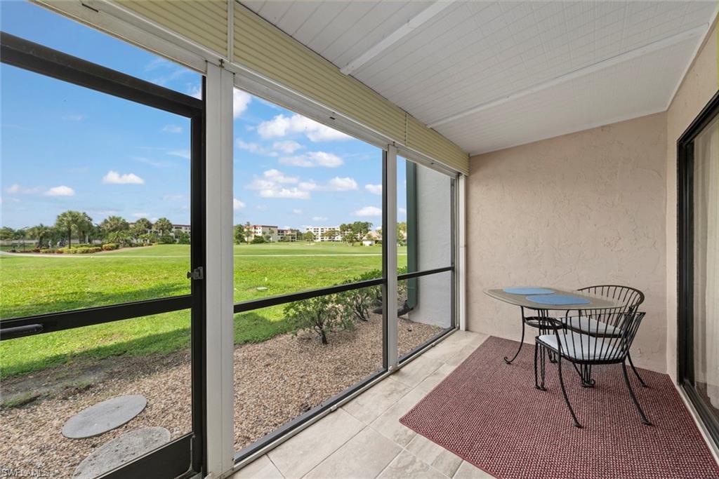 SEVEN LAKES - Residential