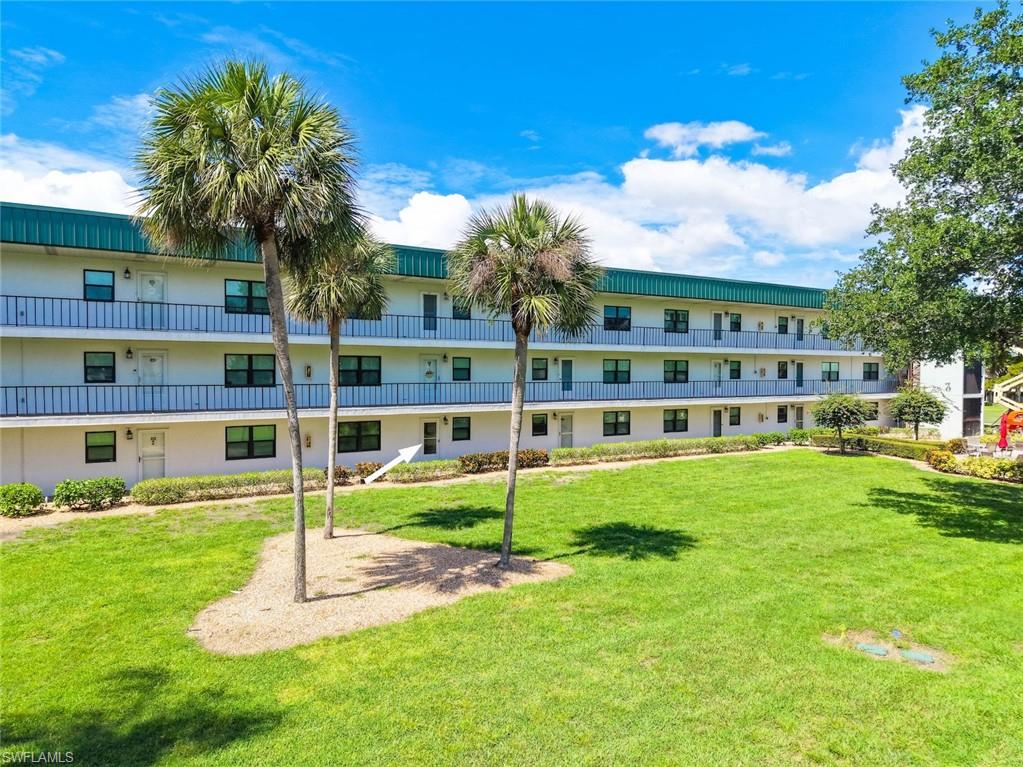SEVEN LAKES - Residential