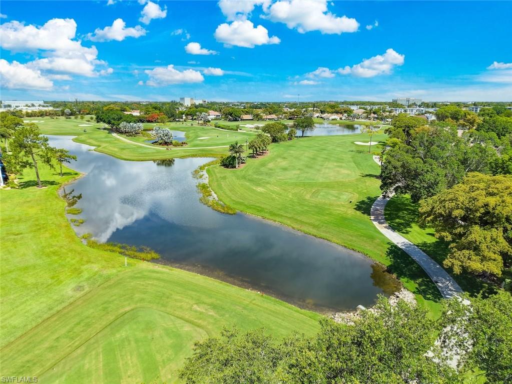 SEVEN LAKES - Residential