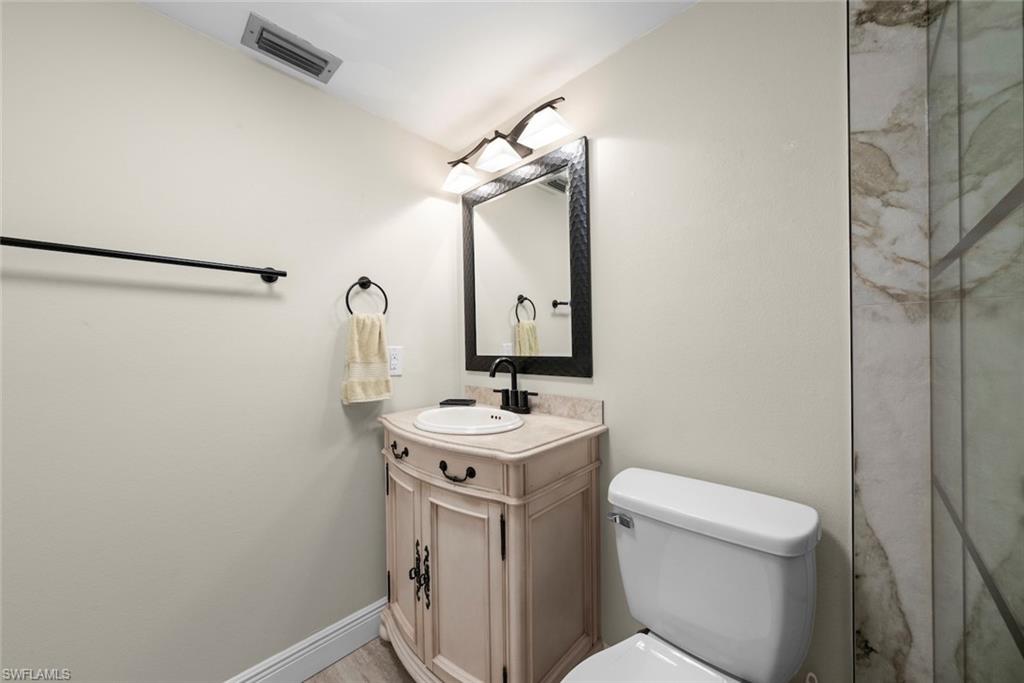 SEVEN LAKES - Residential