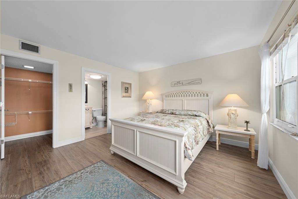 SEVEN LAKES - Residential