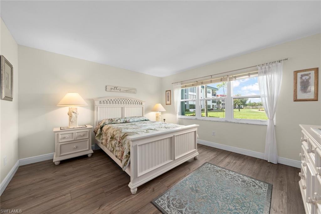 SEVEN LAKES - Residential
