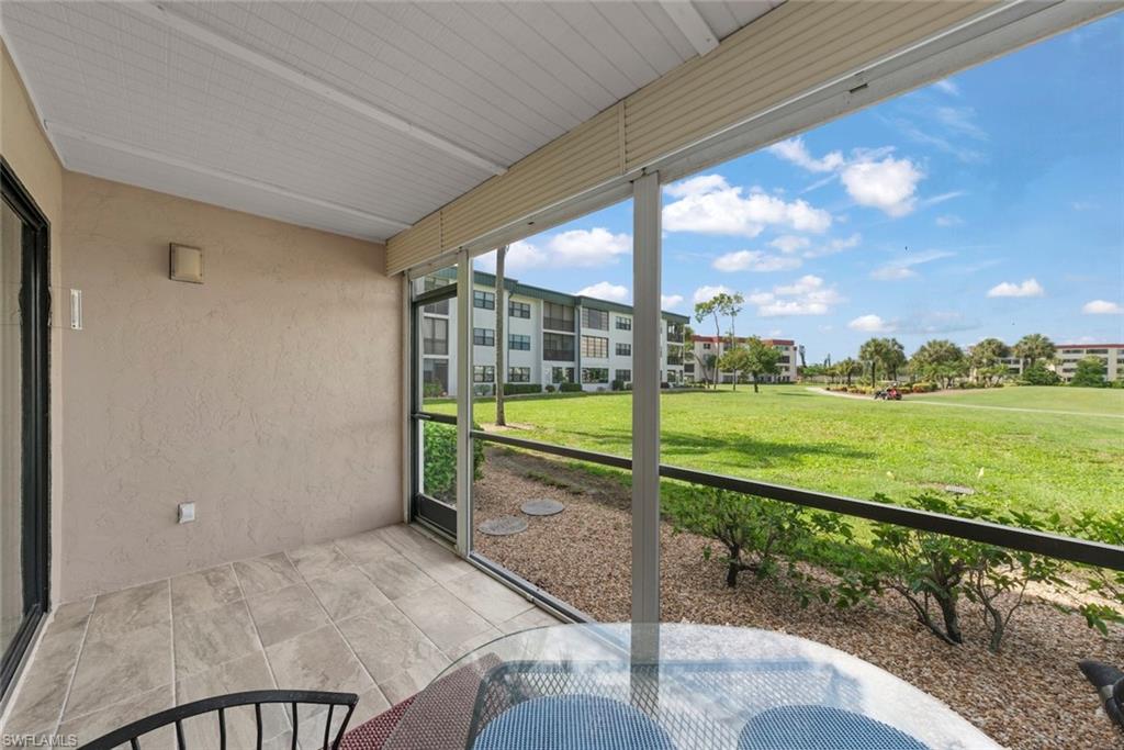 SEVEN LAKES - Residential