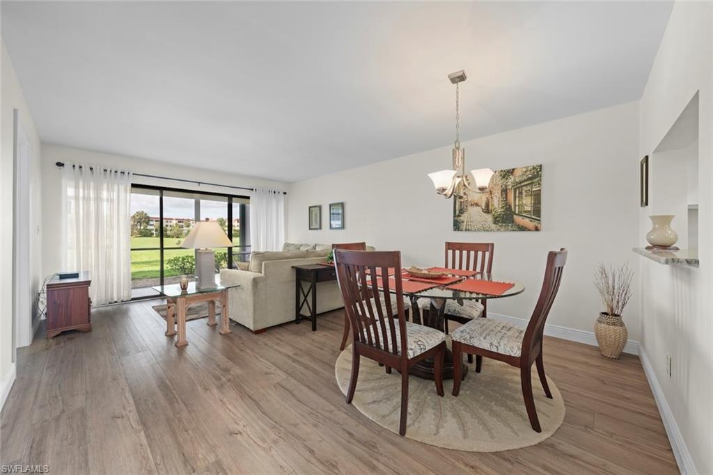 SEVEN LAKES - Residential