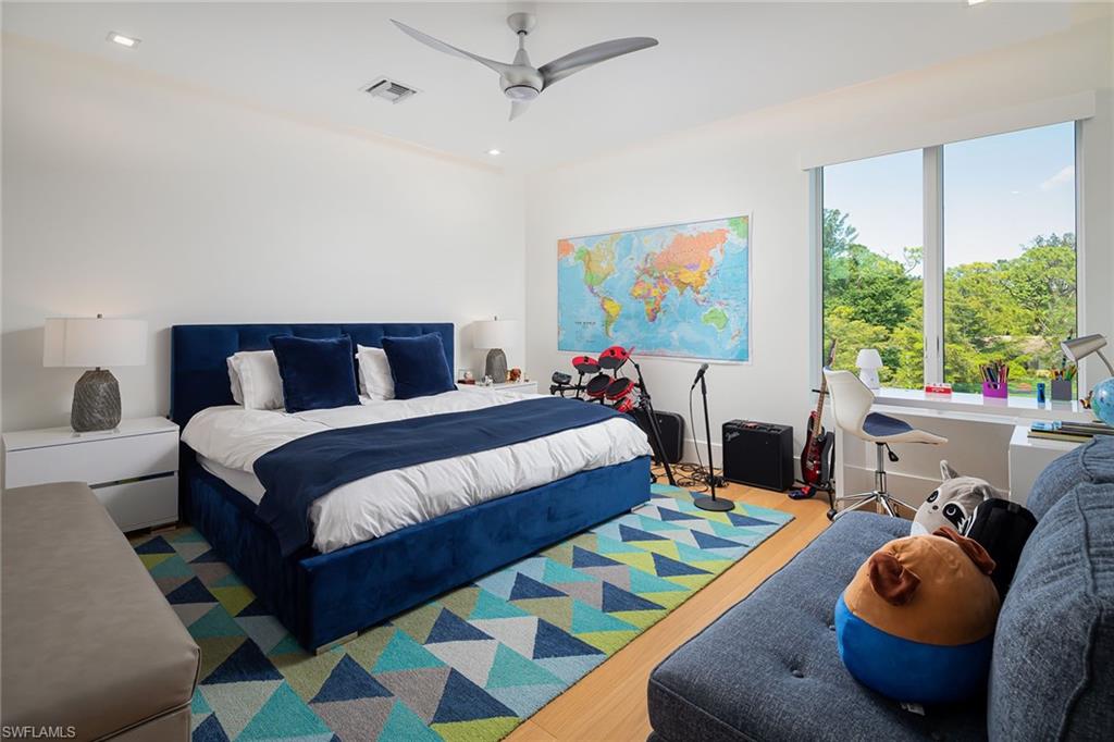 PINE RIDGE - Residential