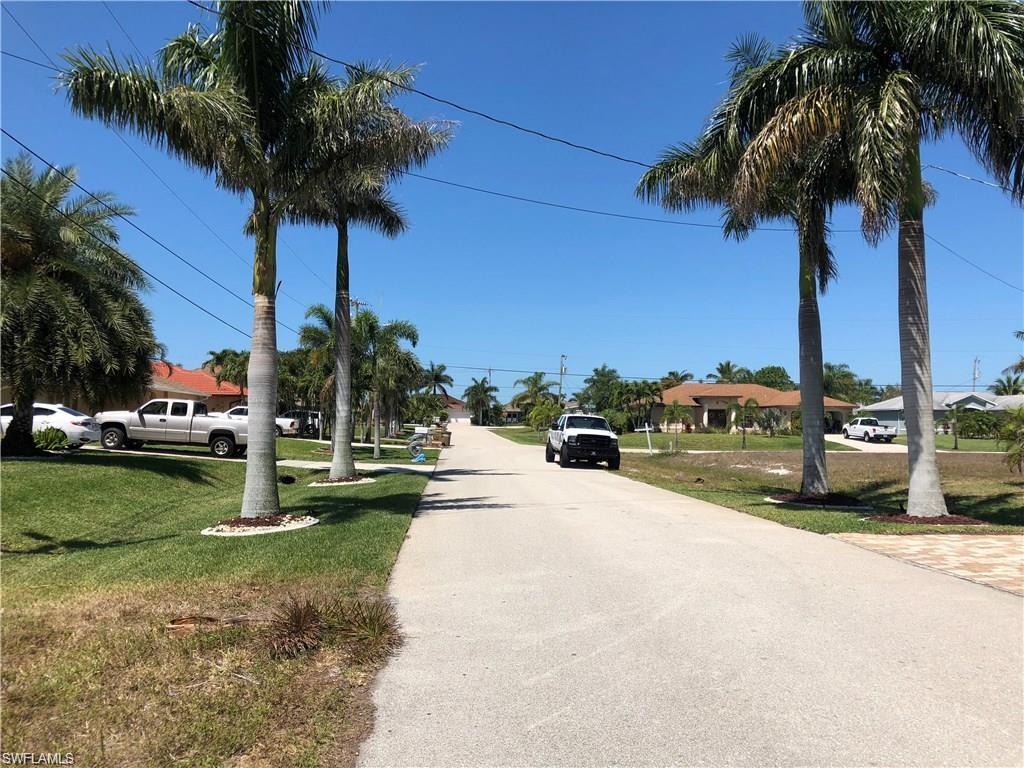 CAPE CORAL - Land