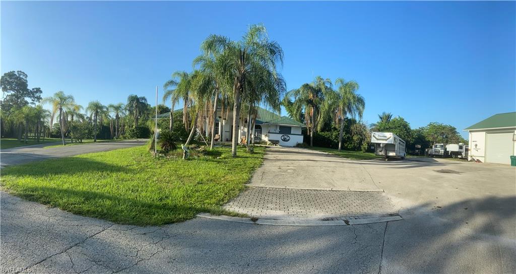 GOLDEN GATE ESTATES - Residential
