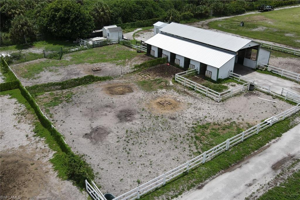 GOLDEN GATE ESTATES - Residential