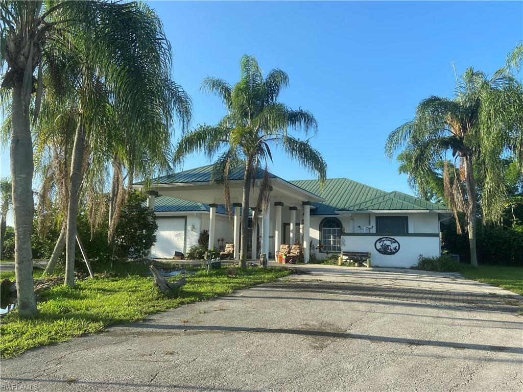 GOLDEN GATE ESTATES - Residential