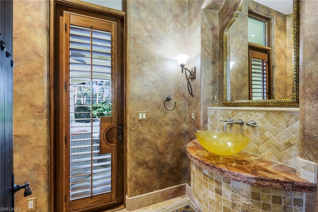 SPRING RIDGE - Residential