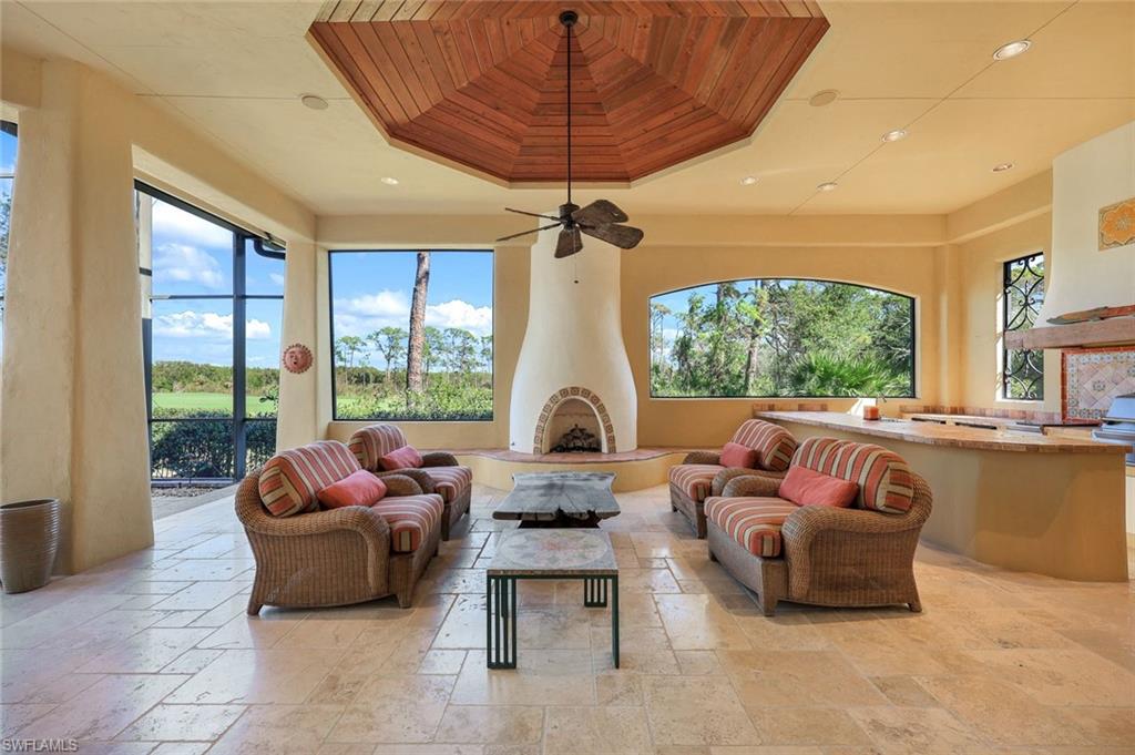 SPRING RIDGE - Residential