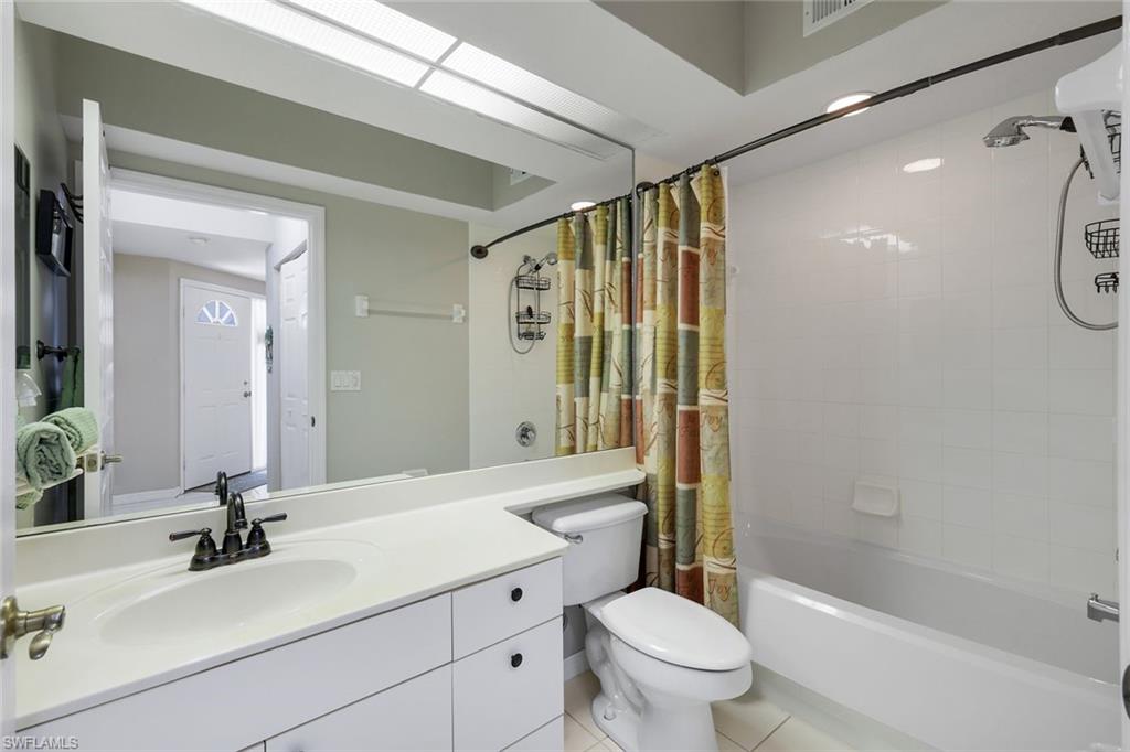 LIGHTHOUSE BAY - Residential