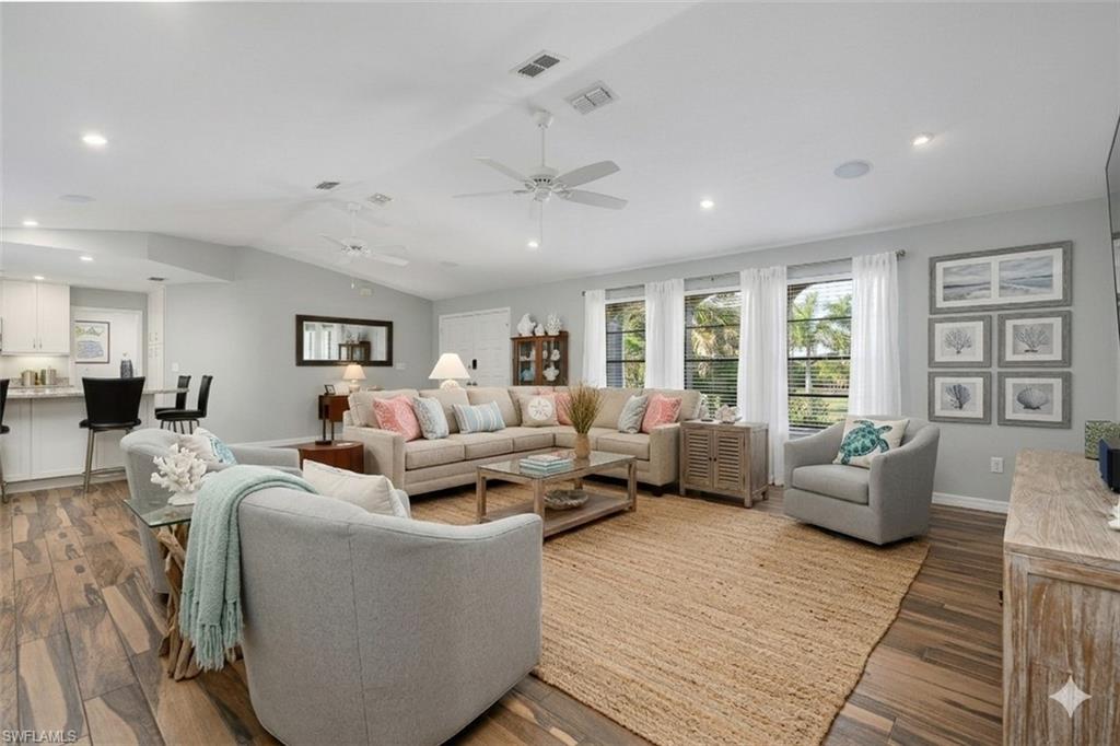 PINE ISLAND - Residential