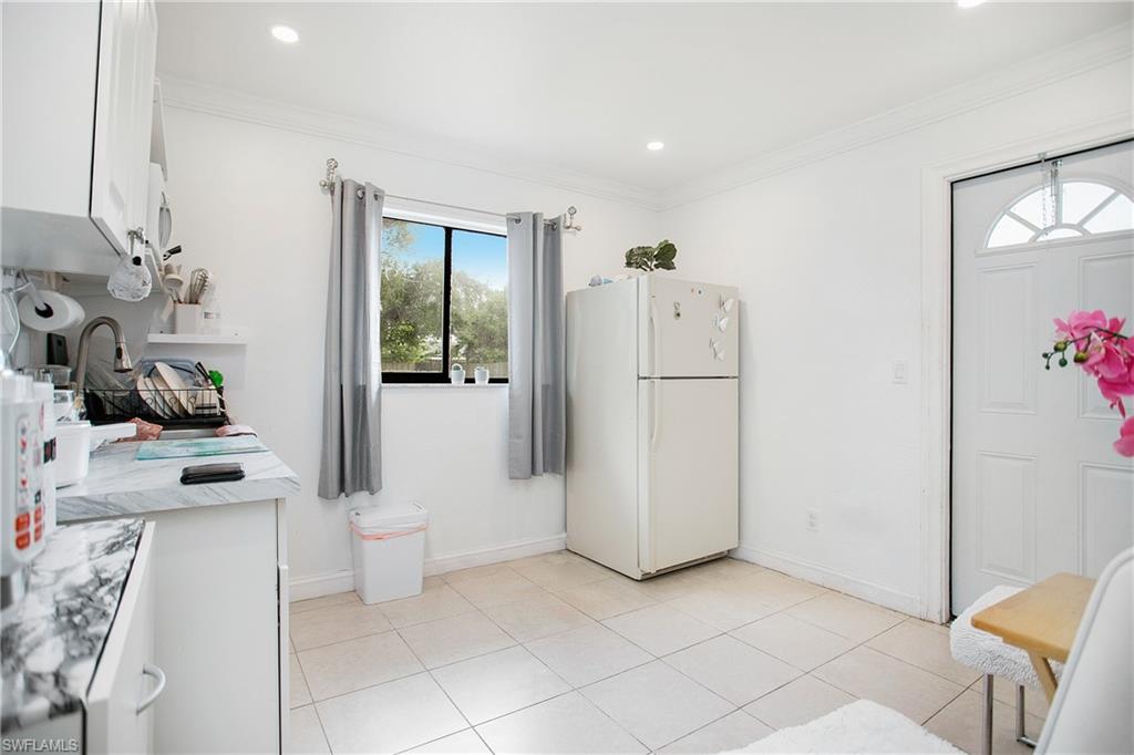 GOLDEN GATE CITY - Residential